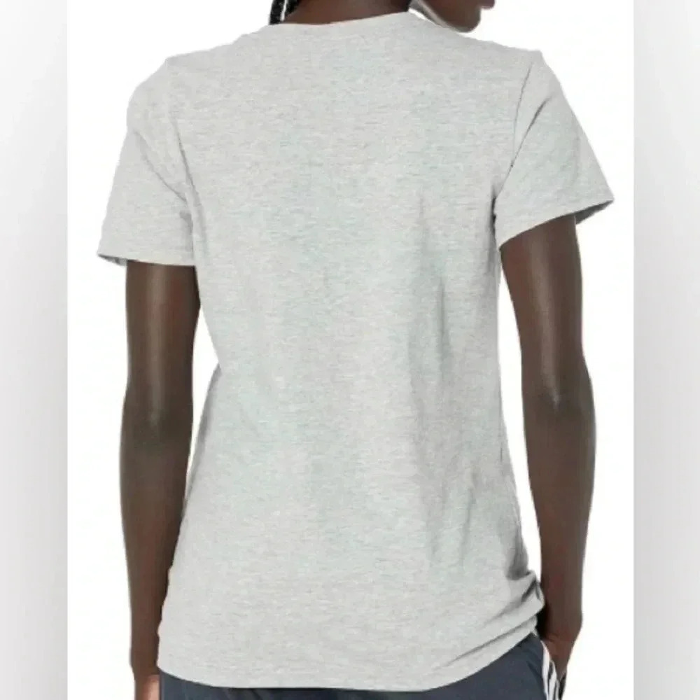 Women’s Adidas Box Gray T-Shirt Size Large Pre-Owned Excellent Condition - Picture 2 of 6